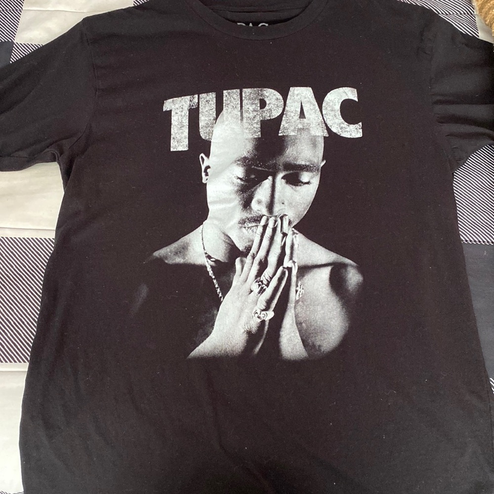 2pac short sleeve black shirt